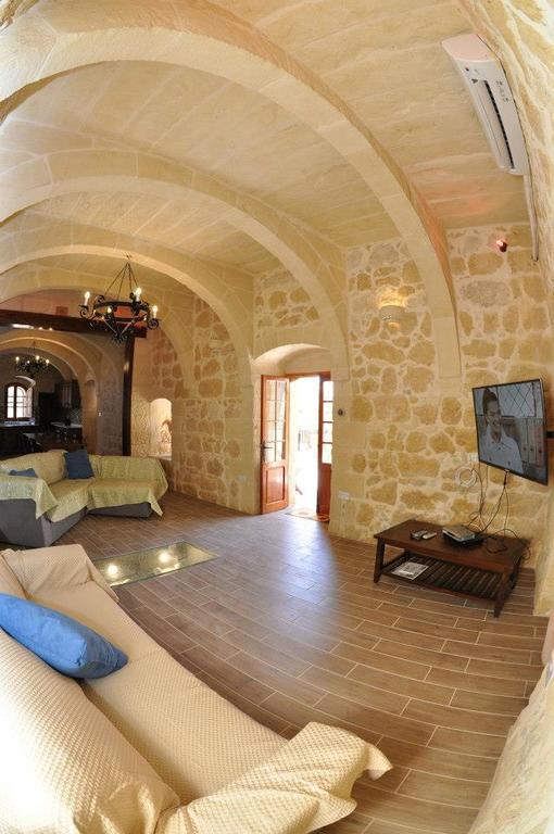 Mikiel U Rosa Holiday Farmhouse With Large Private Pool Zebbug  Exteriér fotografie