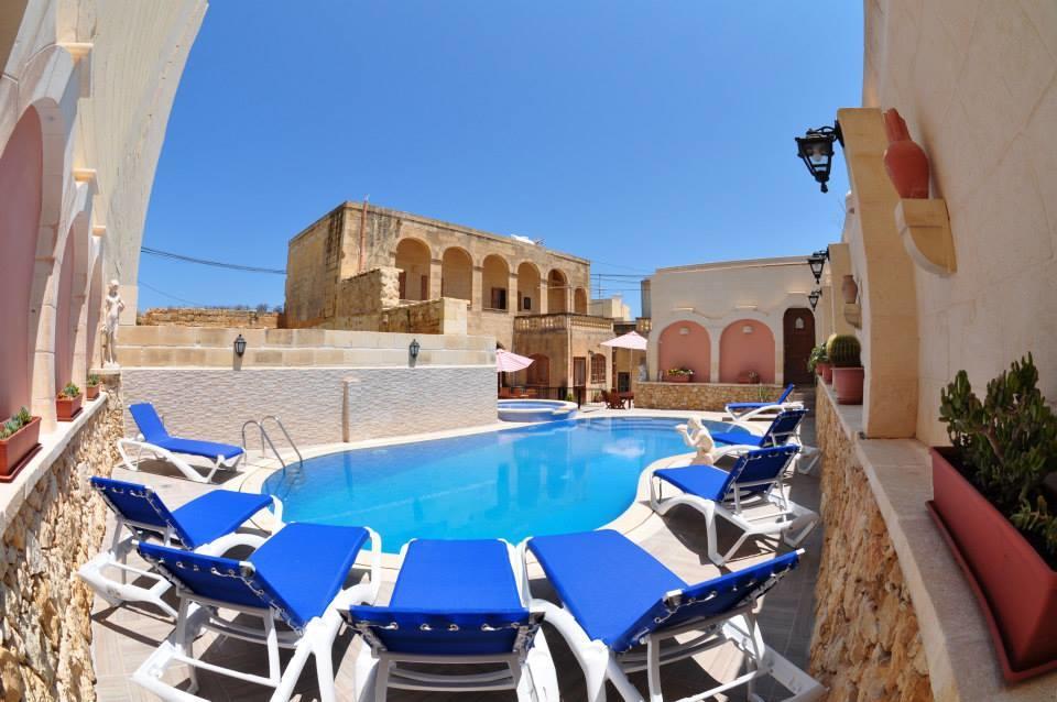 Mikiel U Rosa Holiday Farmhouse With Large Private Pool Zebbug  Exteriér fotografie